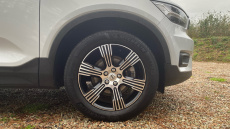 Volvo Xc40 2.0 T4 Inscription 5dr Geartronic Petrol Estate